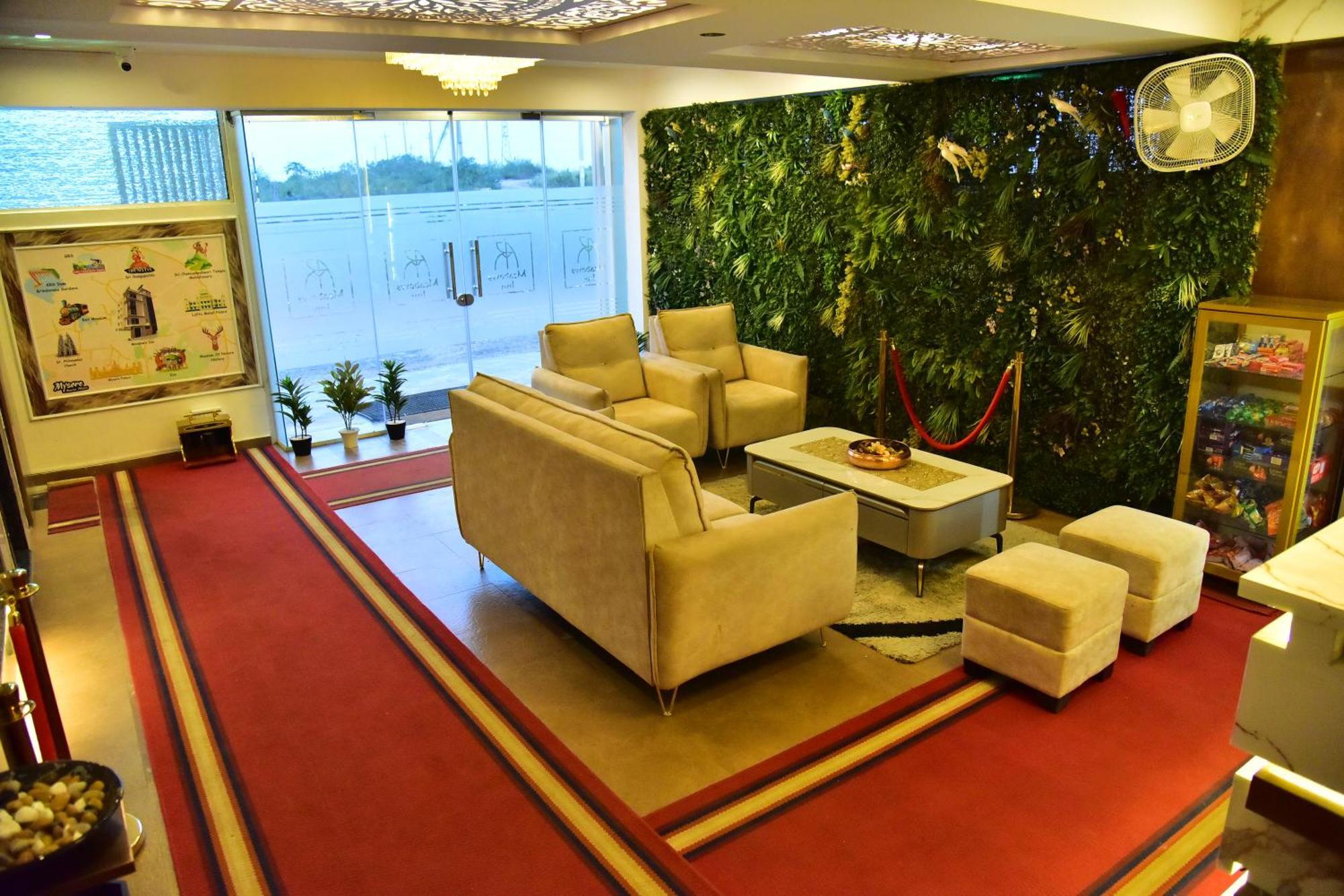 Meadows Inn Mysore Esterno foto