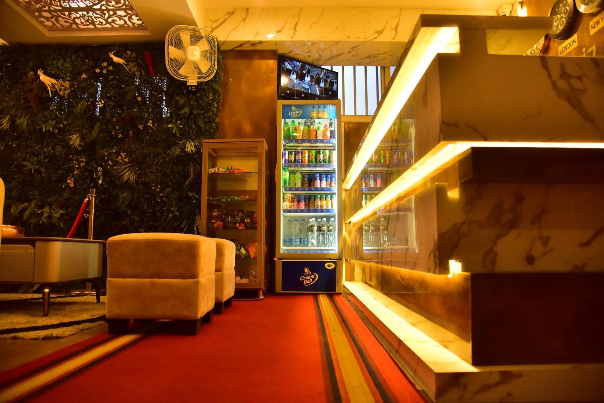 Meadows Inn Mysore Esterno foto