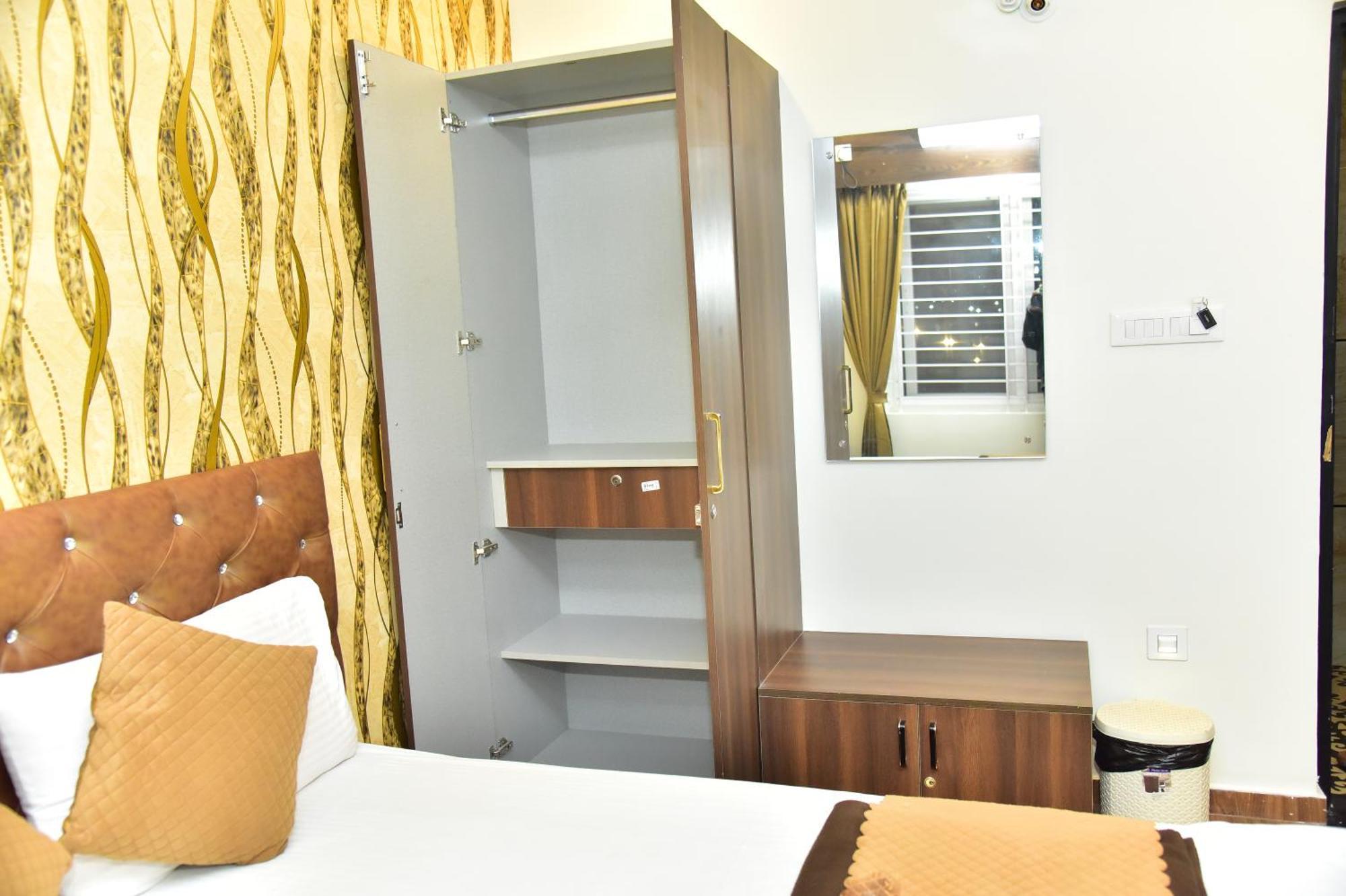 Meadows Inn Mysore Esterno foto