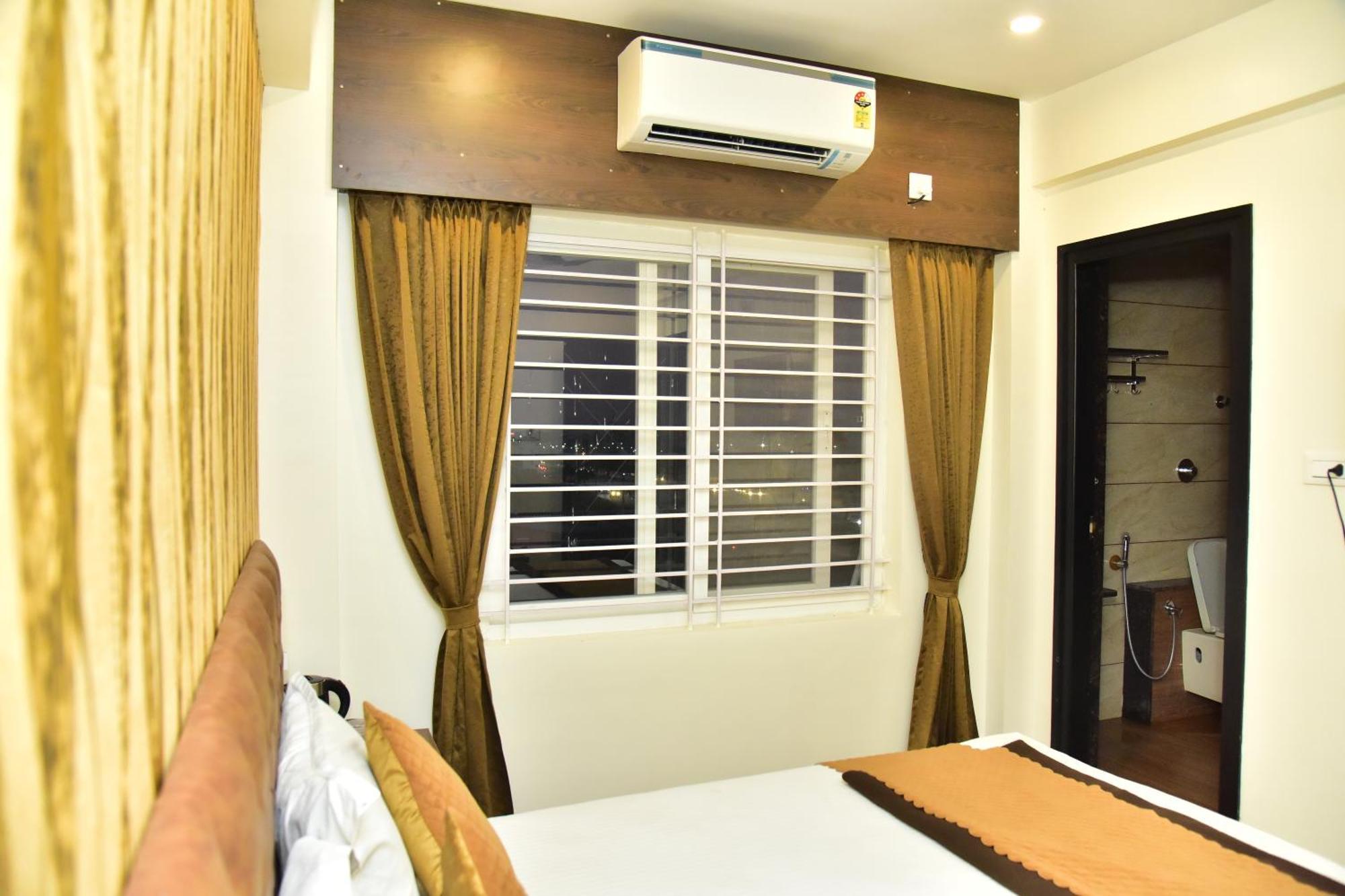 Meadows Inn Mysore Esterno foto